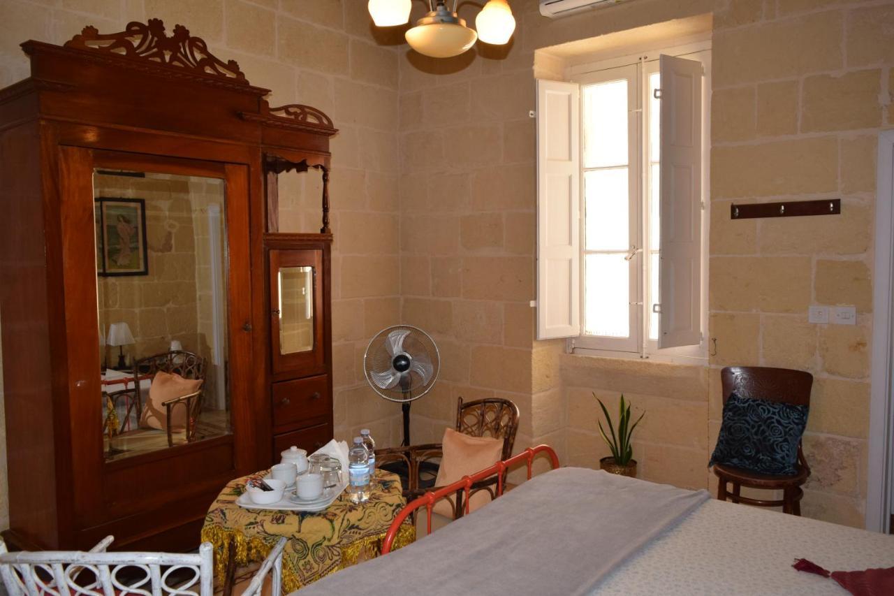 Maria Townhouse Heart Of Victoria B&B Екстер'єр фото