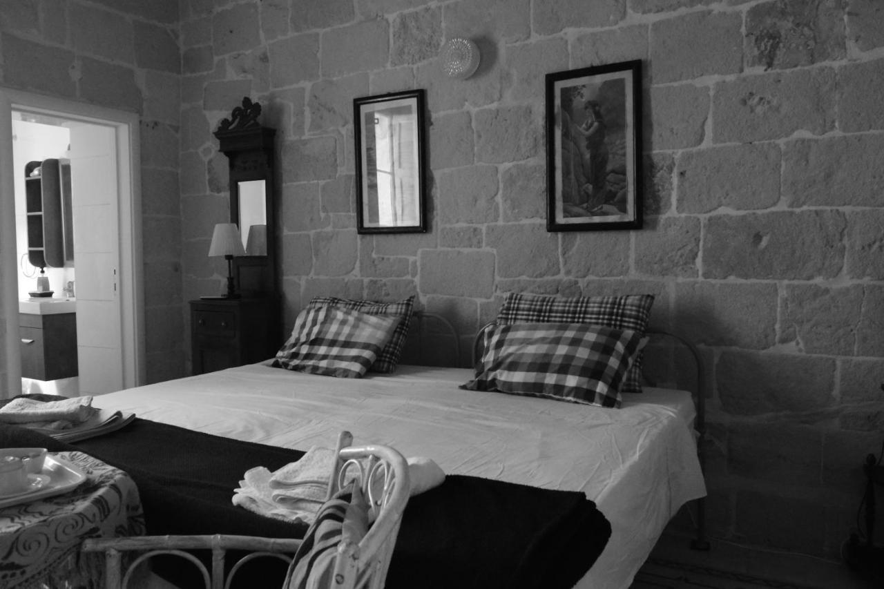 Maria Townhouse Heart Of Victoria B&B Екстер'єр фото