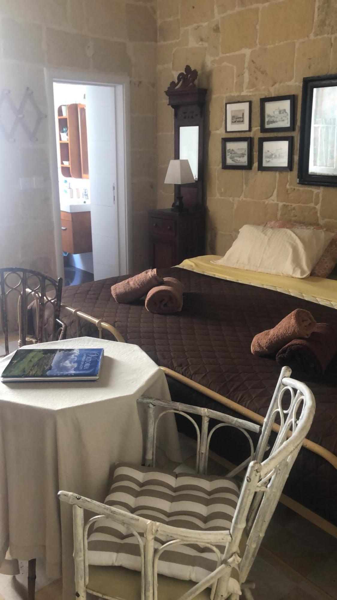 Maria Townhouse Heart Of Victoria B&B Екстер'єр фото