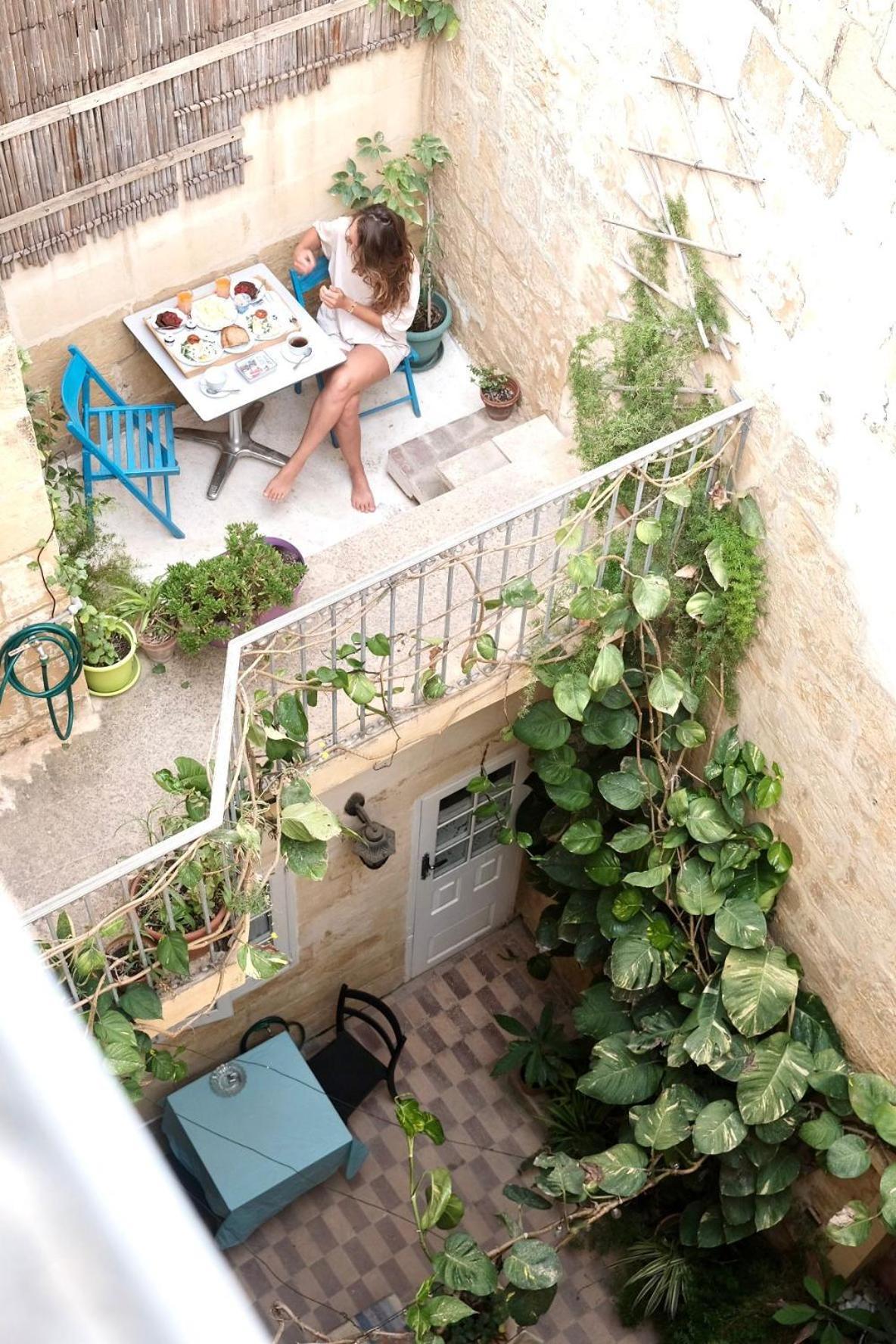 Maria Townhouse Heart Of Victoria B&B Екстер'єр фото